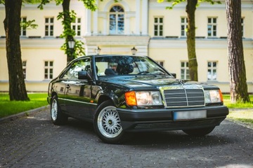 Mercedes W124 Coupe 3.0 24V 220KM 1990 MERCEDES-BENZ 300 CE W124 | 1990 | 132 000 km, zdjęcie 2