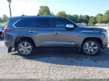 Toyota Sequoia II 2024 Toyota Sequoia Capstone, 2024r., 4x4, 3.4L 3.4 Benzyna 437KM, zdjęcie 4