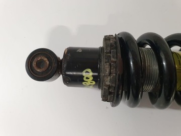 Задний амортизатор Suzuki DR 800.