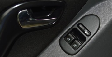 Seat Leon I Hatchback 1.6 105KM 2003 SEAT LEON (1M1) 1.6 16 V 105 KM, zdjęcie 30