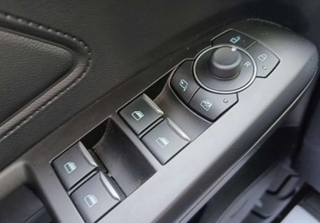 Ford Focus IV Kombi Facelifting 1.0 EcoBoost 125KM 2024 Ford Focus BLACK WEEK 1.0 EcoBoost Hyb 125KM TitaniumX Pakiet Winter Salon, zdjęcie 23