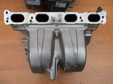 OPEL ASTRA GH MERIVA B ZAFIRA B 1.6 16V Z16XEP ВПУСКНОЙ ПАТРУБОК 55559225