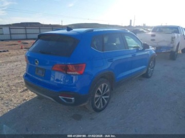 Volkswagen 2023 Volkswagen Inny Taos, 2023r., 1.5L 1.5 Benzyna 158KM, zdjęcie 2
