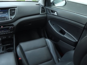 Hyundai Tucson III SUV 1.6 T-GDI 177KM 2015 Hyundai Tucson 1.6 T-GDI, Salon Polska, zdjęcie 7