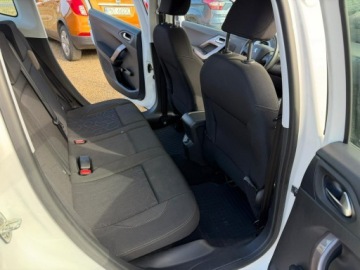 Peugeot 2008 I SUV 1.6 BlueHDi 75KM 2015 Peugeot 2008 klima, gwarancja, 100 tys.km!, zdjęcie 6