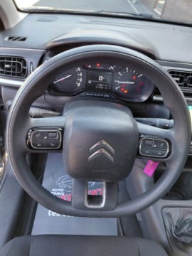 Citroen C3 III Hatchback 1.2 PureTech 110KM 2019 Citroen C3 Klimatyzacja Navi Komputer Tempomat 1.2 Benzyna 110KM, zdjęcie 9