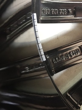 СПЛАВНЫЙ ОБОД VW UP 17 ДЮЙМОВ 1S0601025BT