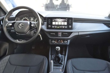 Skoda Kamiq Crossover 1.0 TSI 110KM 2023 Skoda Kamiq SalonPL 110KM AmbitionPakiety Gwarancja Podgrz.fot LED ALU ASO, zdjęcie 9