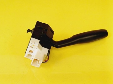 MINCE PŘEPÍNAČ SMĚROVKA MITSUBISHI GALANT 17A066 NR806