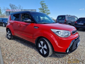 Kia Soul II 1.6 VGT CRDi 128KM 2014 Kia Soul Automat Kamera Cofania Infiniti Xenon Led 1.6 Diesel 128KM, zdjęcie 13