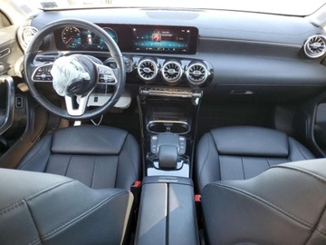 Mercedes CLA C118/X118 2021 Mercedes-Benz CLA 250 4Matic 2021 2.0l 2.0 Benzyna 221KM, zdjęcie 8