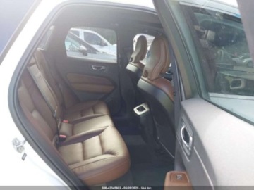 Volvo XC60 II 2021 Volvo XC 60 2021 Volvo XC60 T6 AWD Momentum 2.0 Benzyna 316KM, zdjęcie 7