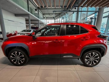 Toyota 2025 Od ręki - Style 1.5 Hybrid 116KM | Podgrzewane fotele!, zdjęcie 3