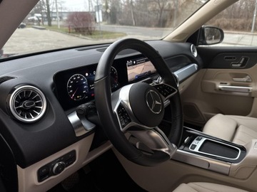 Mercedes GLB SUV 2.0 250 224KM 2024 Mercedes-Benz GLB 220, zdjęcie 13