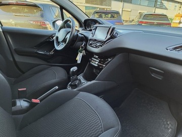Peugeot 208 I Hatchback 5d Facelifting 1.2 PureTech 82KM 2016 Peugeot 208 208 1.2 PureTech Access, 82KM, Salon P, zdjęcie 8