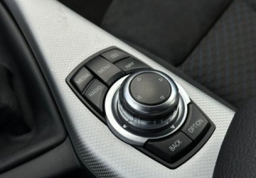 BMW Seria 1 F20-F21 Hatchback 5d Facelifting 2015 116i 109KM 2016 BMW Seria 1 1.5 Benzyna, M PAKIET, M SPORT Full Led 1.5 Benzyna 109KM, zdjęcie 10