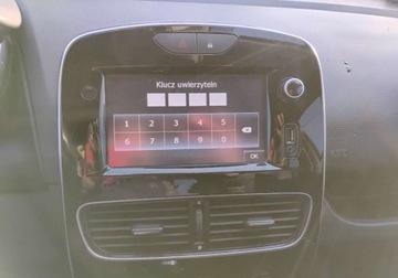 Renault Clio IV Grandtour  1.5 dCi 90KM 2016 Renault Clio 2016r, 1.5 DCI. Lekko uszkodzony tyl. Jezdzi. 1.5 Diesel, zdjęcie 12