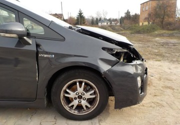 Toyota Prius III 2011 Toyota Prius Okazja 1.8 Hybryda 99KM, zdjęcie 16