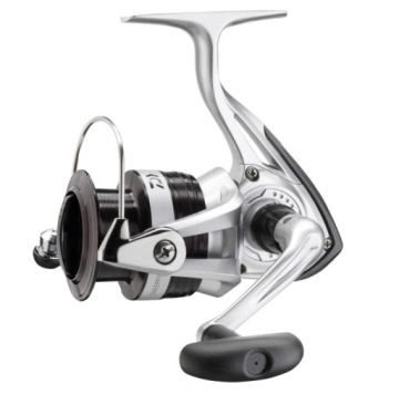 Катушка Daiwa Sweepfire E 3000C + бесплатно