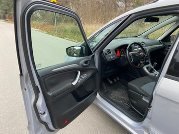 Ford Galaxy III Van 2.0 Duratorq TDCi 140KM 2010 Ford Galaxy Ford Galaxy 2.0 TDCi Ambiente 7-Osob Full Serwis 2.0 Diesel, zdjęcie 15