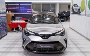 Toyota C-HR I Crossover Facelifting 1.8 Hybrid 122KM 2023 Toyota C-HR 1.8 Hybrid GPF GR Sport 1.8 Hybryda 122KM