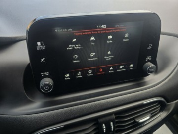 Fiat Tipo II Station Wagon Facelifting 1.5 Hybrid 130KM 2022 Fiat Tipo CROSS 1.5 HYBRID Automat DCT Salon, zdjęcie 19