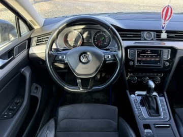 Volkswagen Passat B8 Variant 2.0 TDI BlueMotion SCR 190KM 2016 Volkswagen Passat Variant 2.0 TDI 190KM 2016 DSG7, zdjęcie 4