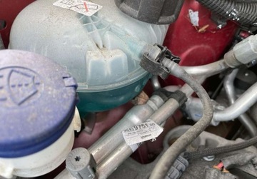 Peugeot 2008 II e-SUV Elektryczny 50kWh 136KM 2022 Peugeot 2008 EV e2008 2022r elektryczny z bateria na wlasnosc po oplatach, zdjęcie 11