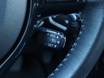 Toyota Yaris III Hatchback 5d Facelifting 2017 1.5 Dual VVT-iE 111KM 2017 Toyota Yaris 1.5 Dual VVT-i, Salon Polska, zdjęcie 19