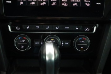 Volkswagen Arteon Fastback 1.5 TSI 150KM 2019 VW Arteon 1.5 TSI, Salon Polska, 1. Właściciel, zdjęcie 12