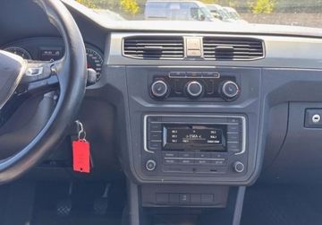 Volkswagen Caddy IV Kombi Maxi 1.4 TSI BlueMotion Technology 125KM 2016 Volkswagen Caddy 1.4BLPG przeb.124tys udokumentowany ksiazka jak novy, zdjęcie 27