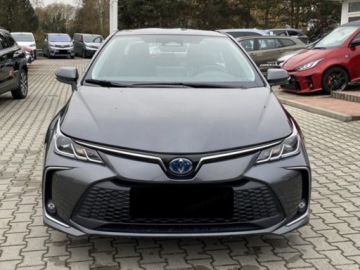 Toyota Corolla XII Sedan Facelifting 1.8 Hybrid 140KM 2025 Od ręki - Comfort 1.8 Hybrid 140KM | Podgrzewane fotele!, zdjęcie 1
