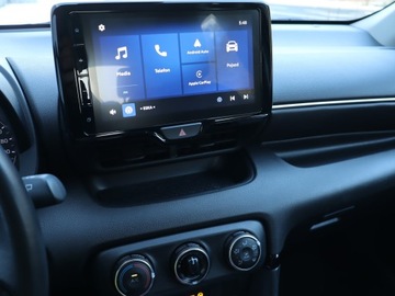 Toyota Yaris IV Hatchback 1.5 Dynamic Force 125KM 2024 Toyota Yaris 1.5 VVT-i, Salon Polska, zdjęcie 11