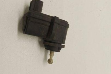 MOTOREK REGULACE ÚROVNI SVĚTLO OPEL VECTRA B ESTATE (31_) 09152523 2.0L