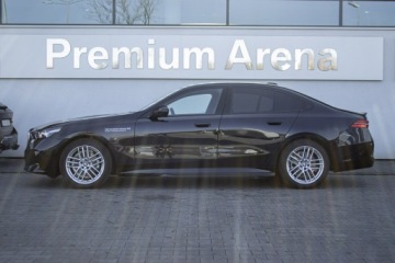 BMW Seria 5 G90-91 Touring 2.0 520d 197KM 2026 BMW 520 xDrive Limuzyna - DEMO - Koła zimowe w, zdjęcie 8