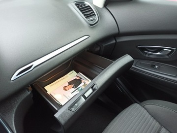 Renault Scenic IV 2019 Renault Scenic 7 osób, zdjęcie 26