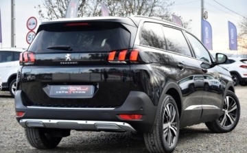 Peugeot 5008 II Crossover 2.0 BlueHDI 150KM 2019 Peugeot 5008 totalny full SKORA Alusy LED Navi. BLIS linne assist Grzane f, zdjęcie 8