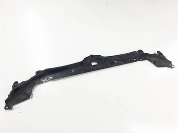 BMW 5 E60 E61 08R VÝZTUHA HORNÍ PAS PŘEDNÍ