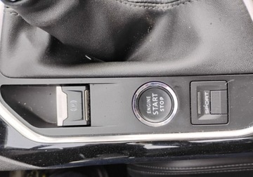 Peugeot 5008 II Crossover 1.5 BlueHDI 130KM 2019 Peugeot 5008 2019r, 1.5HDI. Uszkodzony przod. 7 osob. VAT 23 brutto 1.5, zdjęcie 17