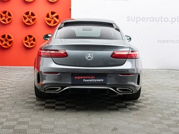 Mercedes Klasa E W213 Cabrio 2.0 300 245KM 2018 E Klasa E 300 Coupe 2.0 9G-TRONIC 245KM 2018, zdjęcie 3