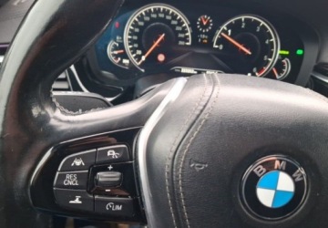 BMW Seria 5 G30-G31 Touring 530d 265KM 2017 BMW Seria 5 530d Luxury Line aut 3.0 Diesel 265KM, zdjęcie 30