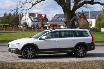 Volvo XC70 II Kombi Facelifting 2.0 D4 DRIVE-E 181KM 2015 Volvo XC 70 D4 Drive-E Dynamic Summum, zdjęcie 2