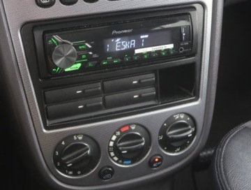 Mercedes Klasa A W168 1.4 82KM 2004 Mercedes A A 140 , Klima,ALU, El. szyby, zdjęcie 11