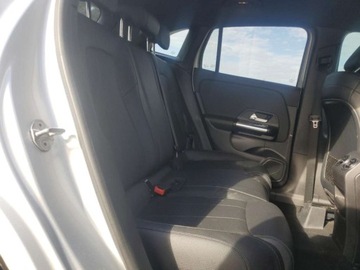 Mercedes GLA II 2021 Mercedes-Benz GLA 2021 MERCEDES-BENZ GLA 250 2.0 Benzyna 221KM, zdjęcie 10