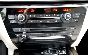 BMW X5 F15 2016 BMW X5 xDrive30d 258 KM 4x4 FV23 Bogata wersja Gwarancja od RiA, zdjęcie 12