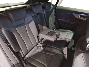 Audi Q8 SUV 3.0 45 TDI 231KM 2025 Audi Q8 Hak Head Up Pakiet Asystentow 3.0 Diesel 231KM, zdjęcie 12