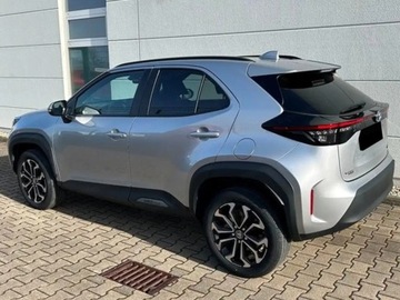 Toyota 2025 Od ręki - Style 1.5 Hybrid 130KM | Podgrzewane fotele!, zdjęcie 2