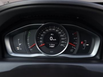 Volvo XC60 I SUV Facelifting 2.0 D3 DRIVE-E 150KM 2015 Volvo XC60 D3, Navi, Klima, Klimatronic, Tempomat, zdjęcie 10