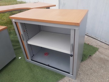 Очень прочная металлическая полка, грузоподъемность 280 x 95 x 60, полки 150 кг, 8 полок.