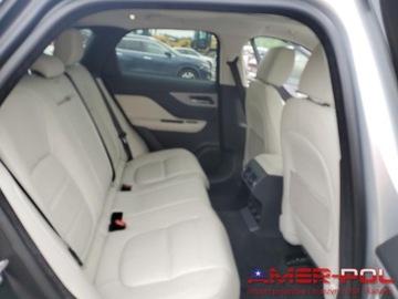 Jaguar F-Pace SUV 3.0 V6 340KM 2017 Jaguar F-Pace _Prestige_3.0 L_340 km_2017r 3.0 Benzyna 340KM, zdjęcie 8